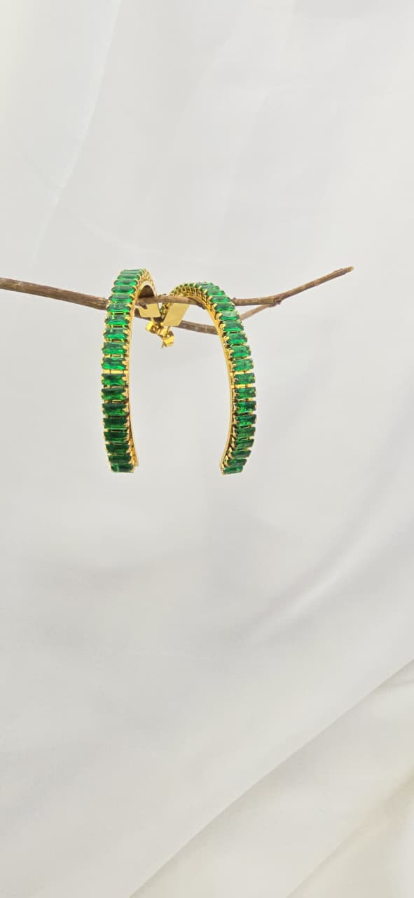 Emerald green earrings