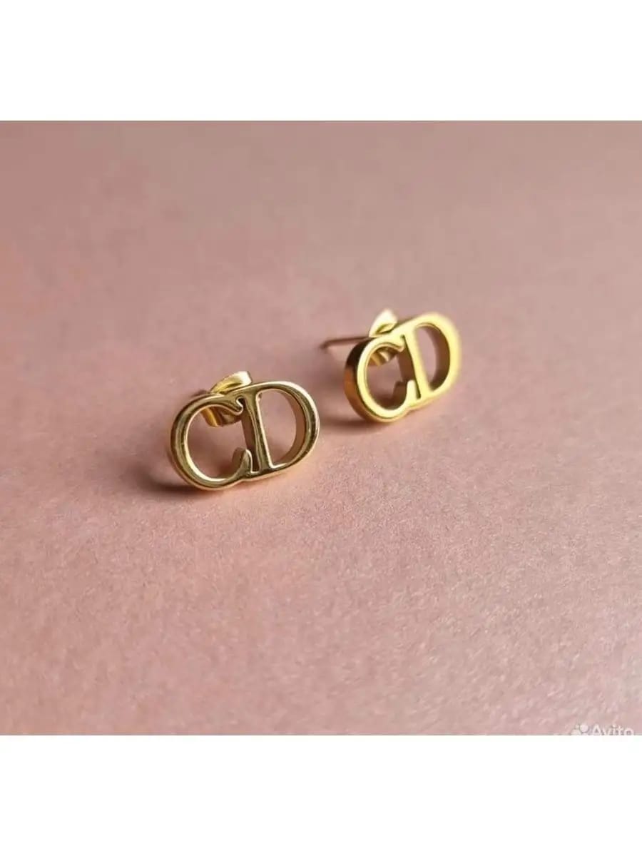 New Dior Studs