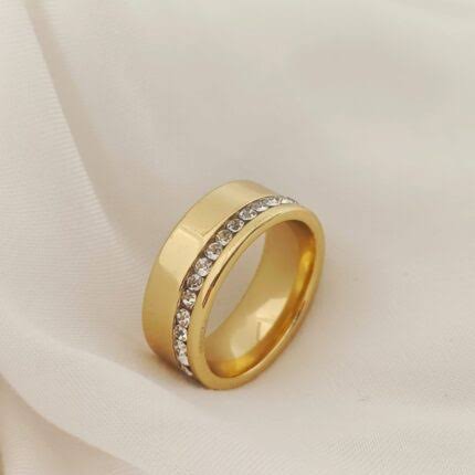 Artificial jewelleryAKaccessories