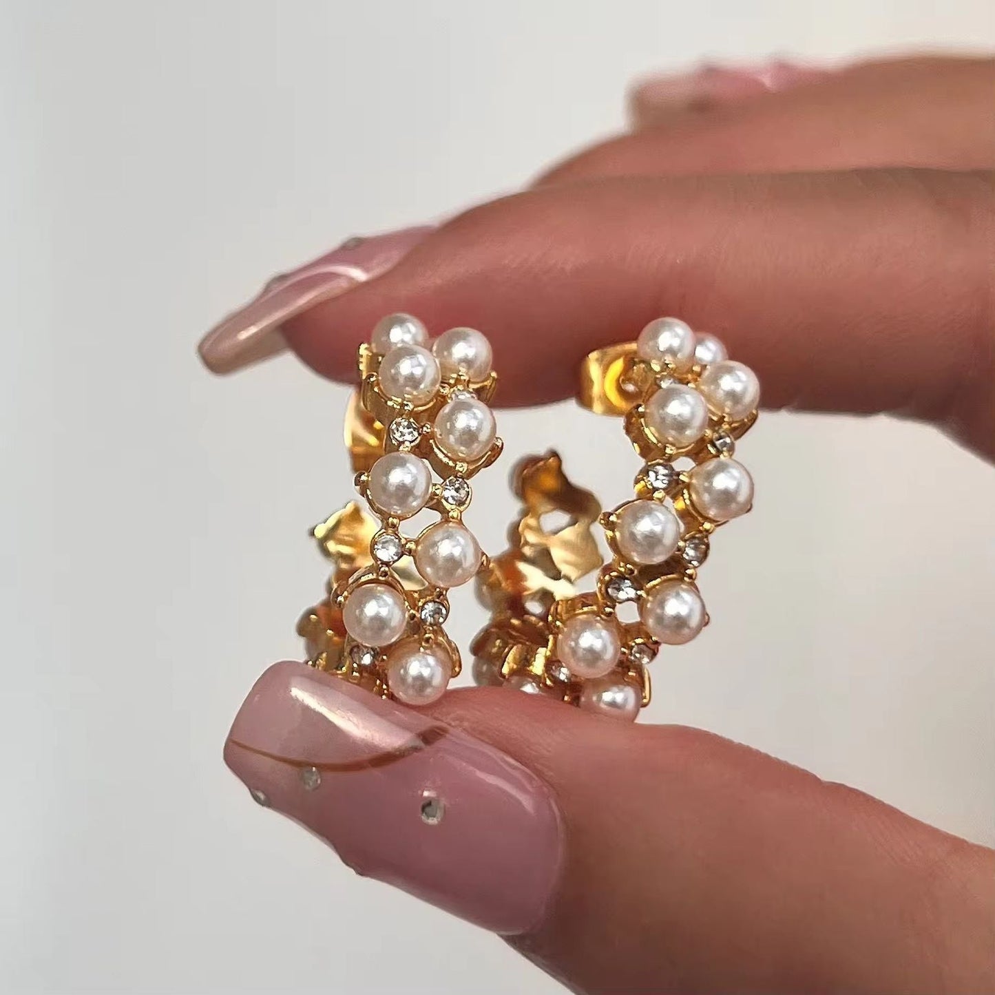 Peals luxury design earrings