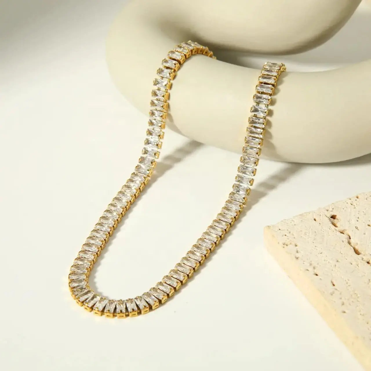 Artificial jewelleryAKaccessories