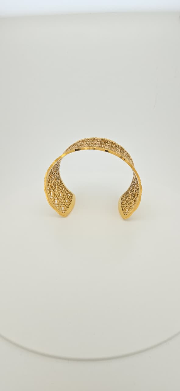 Artificial jewelleryAKaccessories