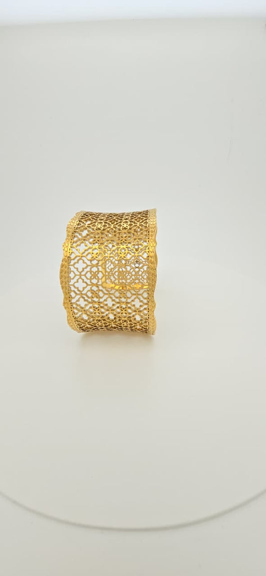 Artificial jewelleryAKaccessories