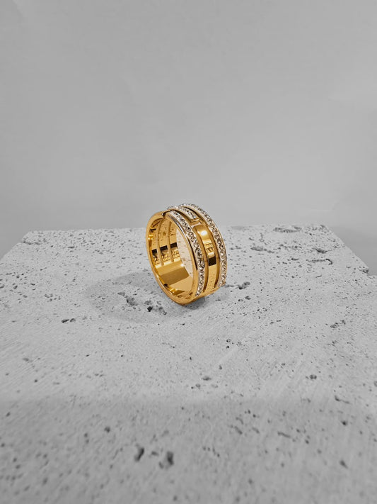 Luxury ring