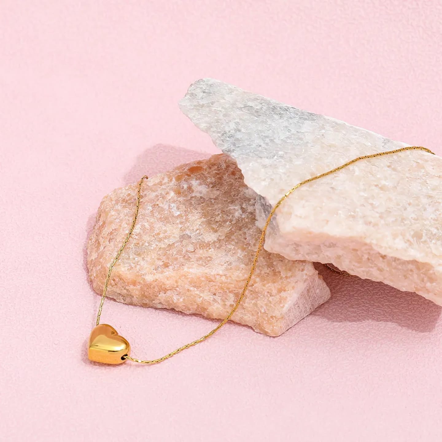 New S heart Necklace