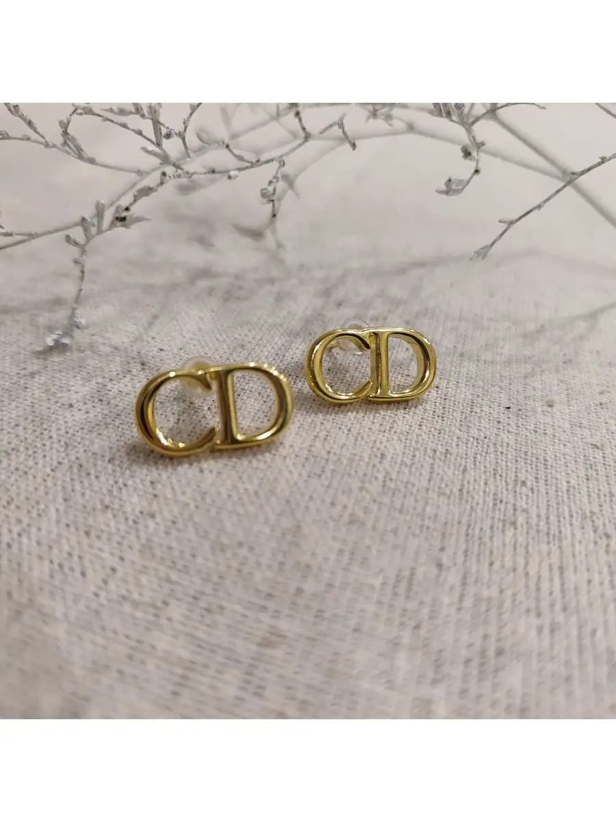 New Dior Studs