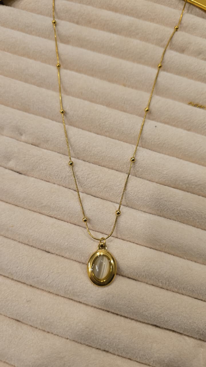 Boll chain Necklace