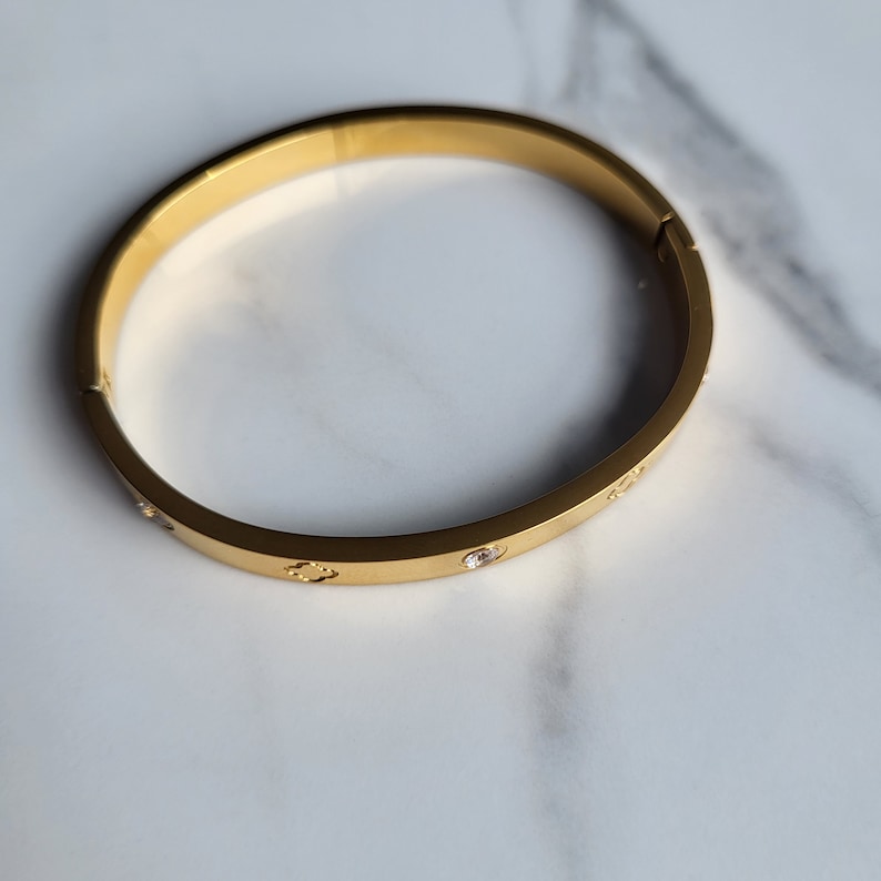 Clover Sparkle Bangle