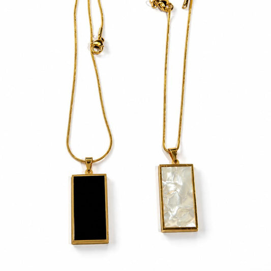 Dual sided necklace